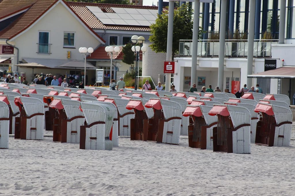 Strandkörbe am Strand von Grömitz