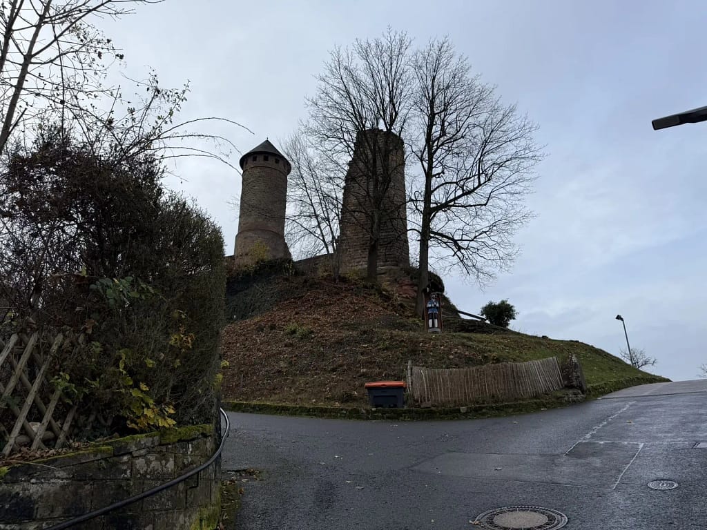 Blick auf die Ruine