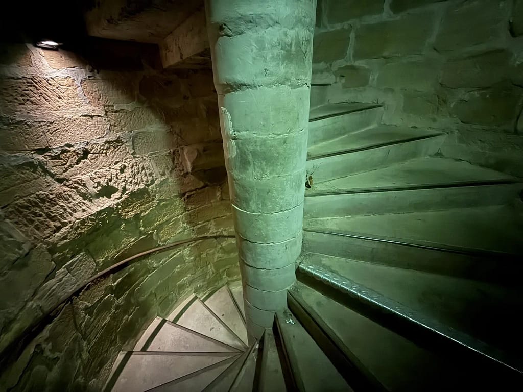 Wendeltreppe im Turm