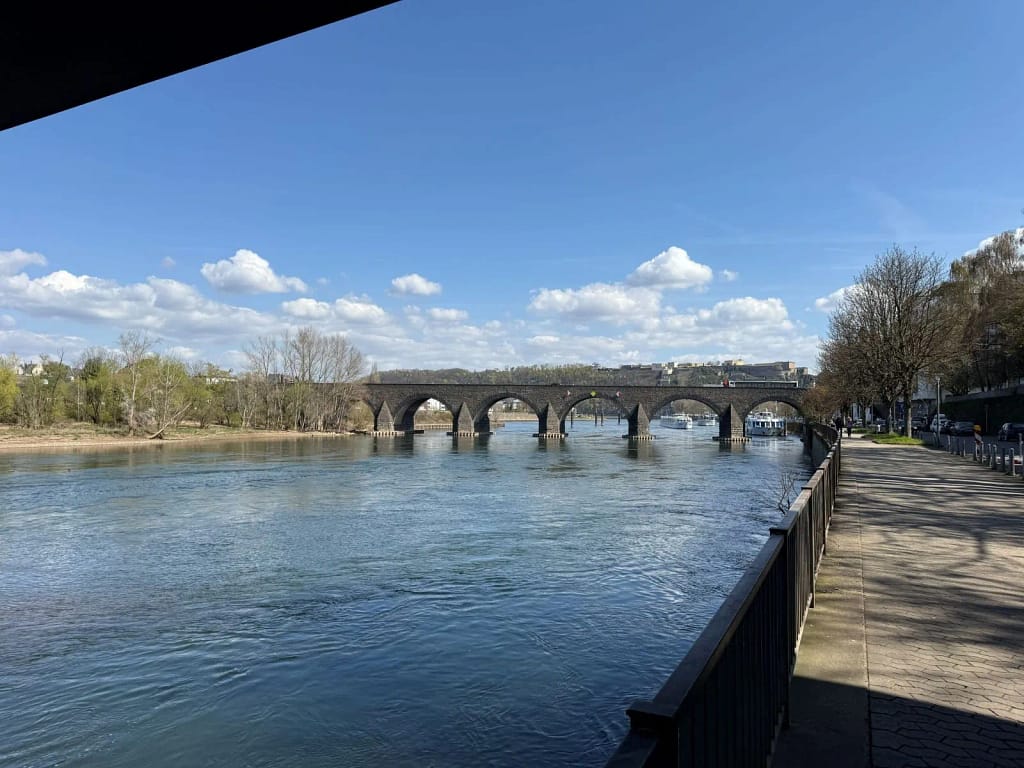 Brücke über die Mosel