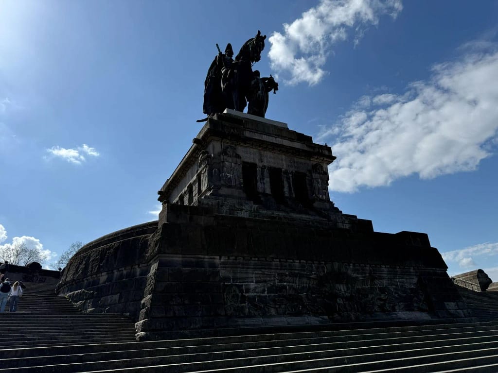 Statue am Deutsches Eck