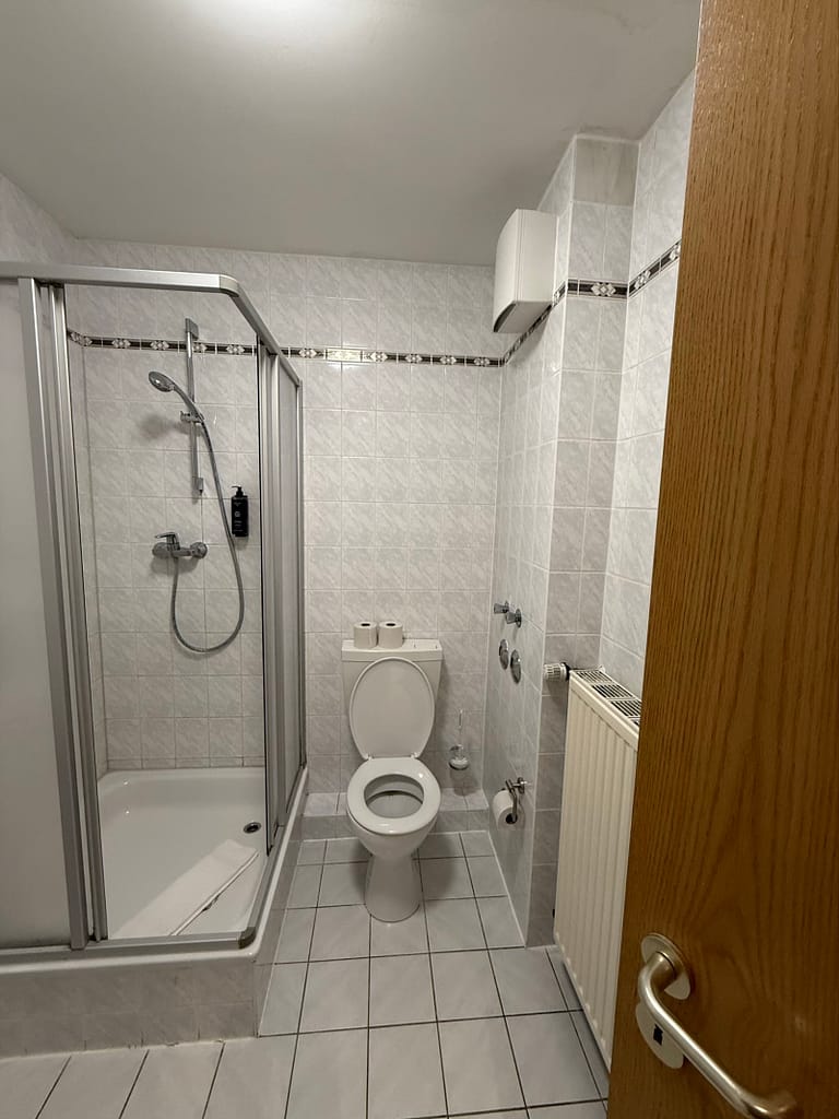 Hotel Königslinie - Zimmer Bad